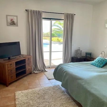 Ben - Private Pool Garden, Sun Day Villa Albufeira