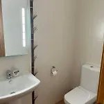 Ben - Private Pool Garden, Sun Day *